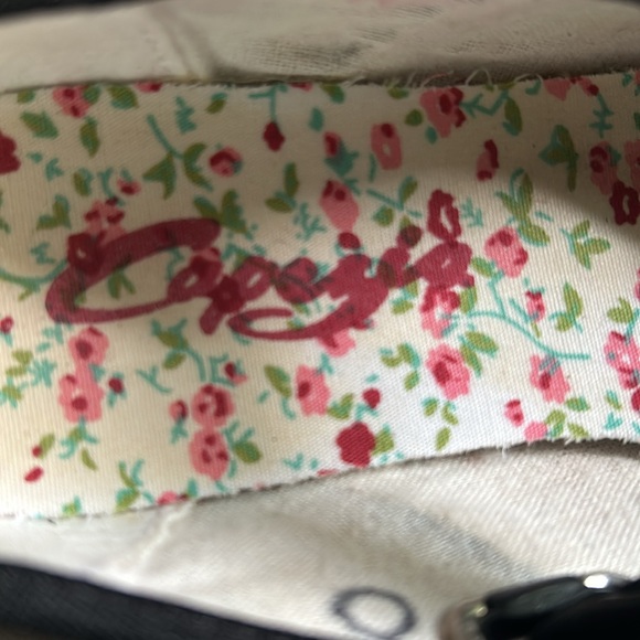 Girls, black pattern tap shoes by CAPEZIO size 13 1/2 M - Picture 8 of 9